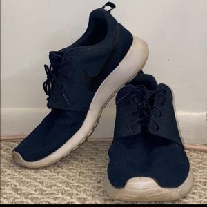 Mens nike roshe